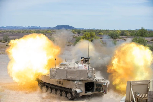 M109A6 Paladin live firing