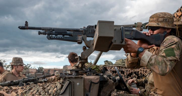 A New Zealand Army soldier conducts weapon familiarisation.