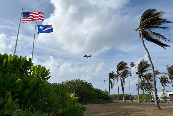 Marshallese and US flags